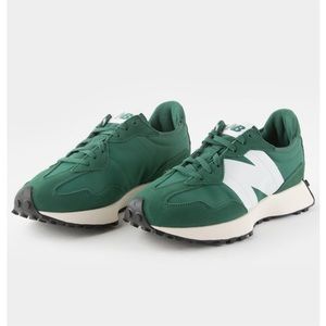 New Balance 327 Retro Sz 6.5